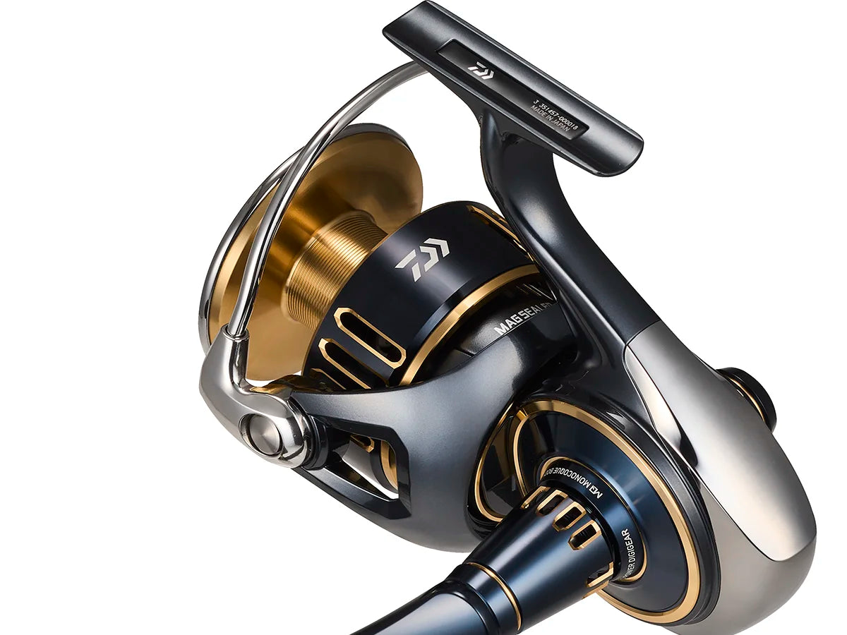 DAIWA CARRETE SPINNING SALTIGA